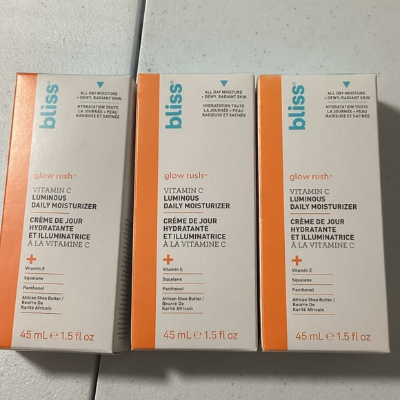 Bliss Vitamin C Luminous Moisturizer - Orange and White (set of 3) - Picture 1 of 3